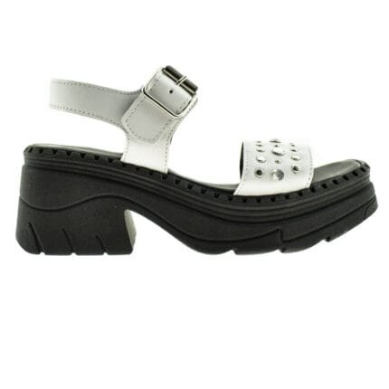 SANDALIA CON HEBILLA Y TACHAS NEGRO 35/40 - SAVAGE